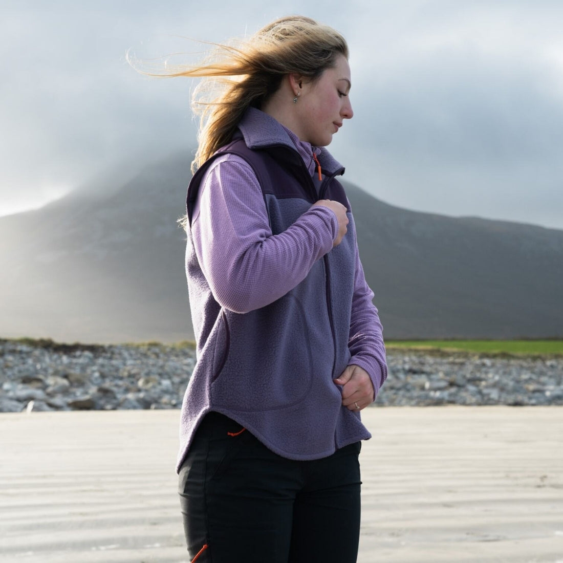 Portwest Deel Women’s Sherpa Full-Zip Gilet | Portwest | Portwest - The Outdoor Shop