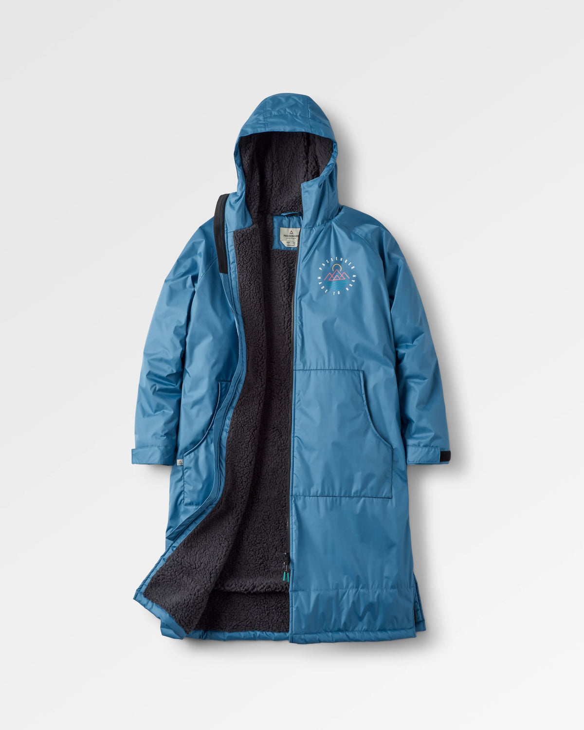 Escapism Recycled Sherpa Lined Changing Robe