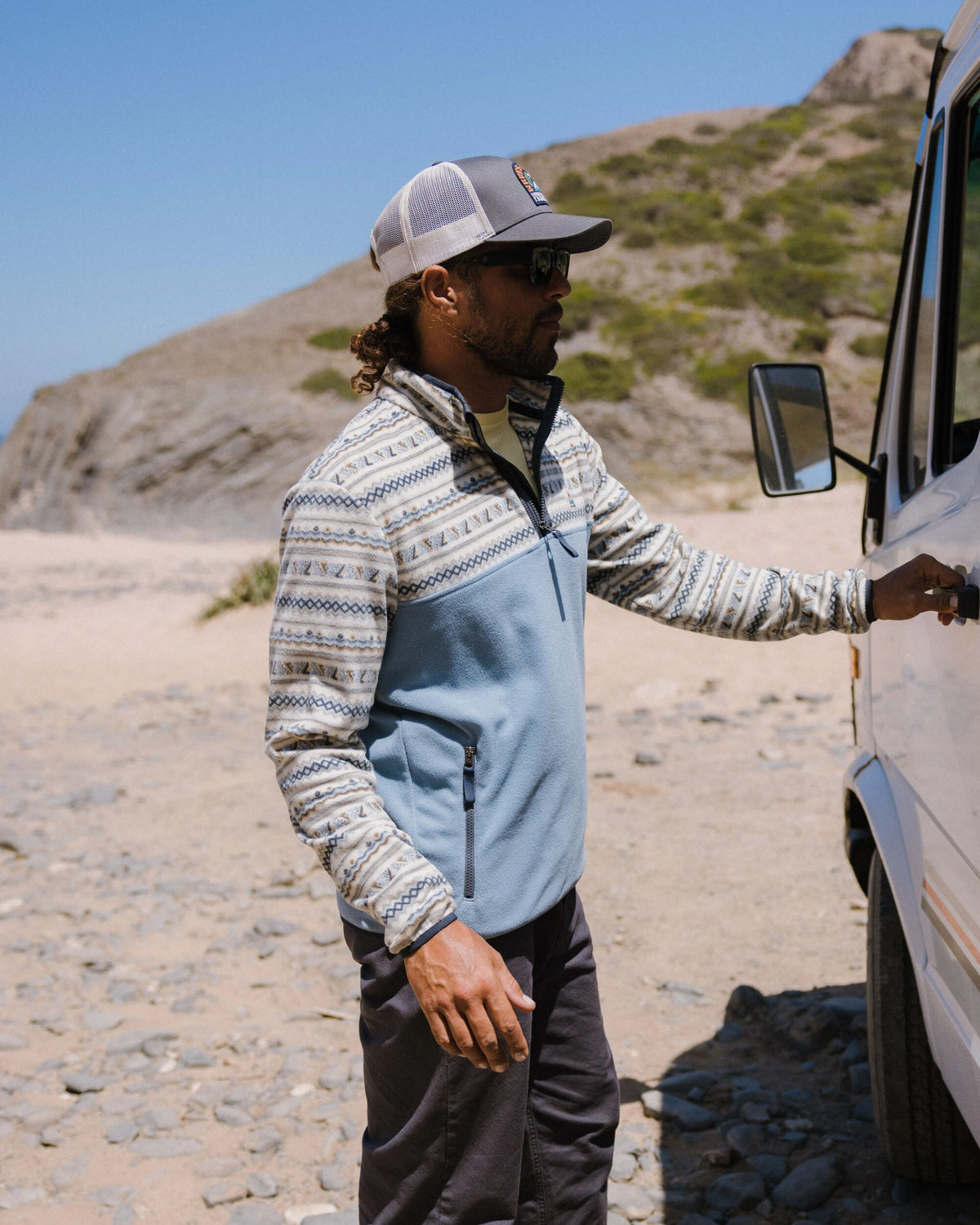 Passenger Set Off Recycled Polar 1/4 Zip Fleece