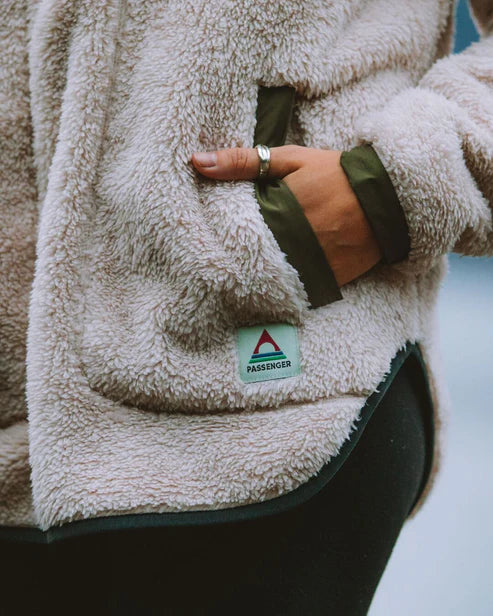 Beaumont Recycled Sherpa Hooded Fleece | Passenger | Portwest - The Outdoor Shop