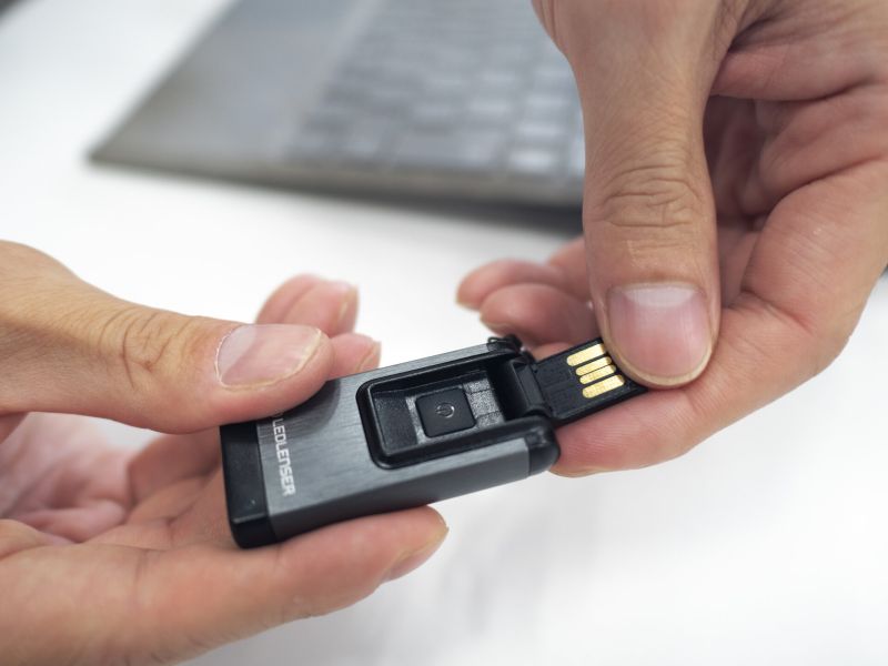 Flashlight K4R | LEDLENSER | Portwest - The Outdoor Shop