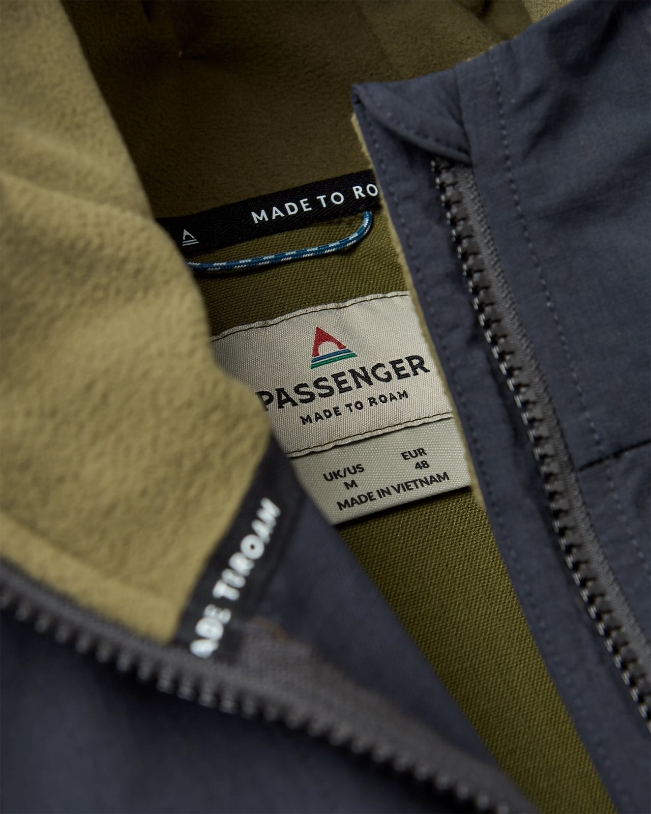 Passenger Roamer Light Recycled Softshell Jacket | Passenger | Portwest - The Outdoor Shop