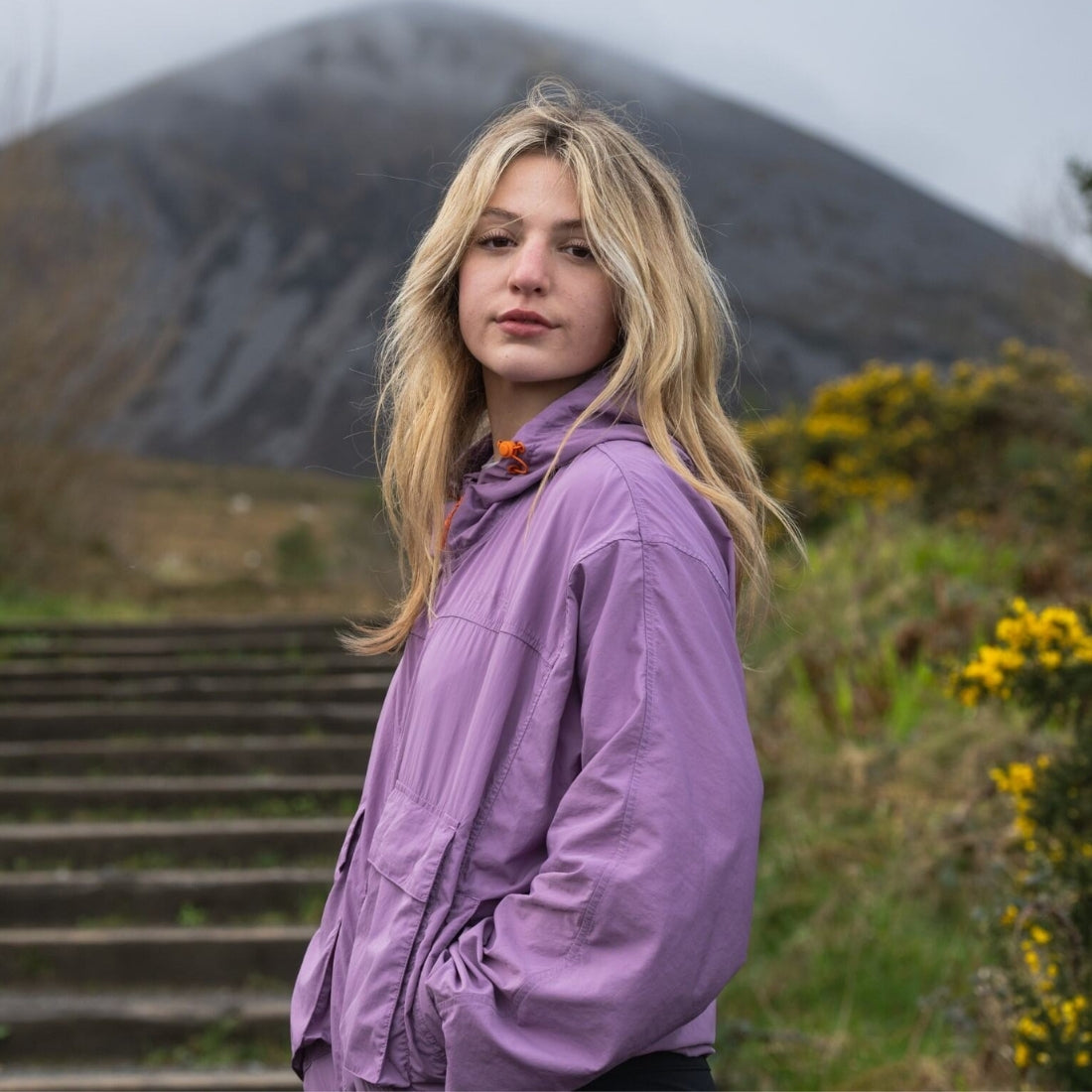 Portwest Pakka Women’s Packable Waterproof Jacket | Portwest | Portwest - The Outdoor Shop