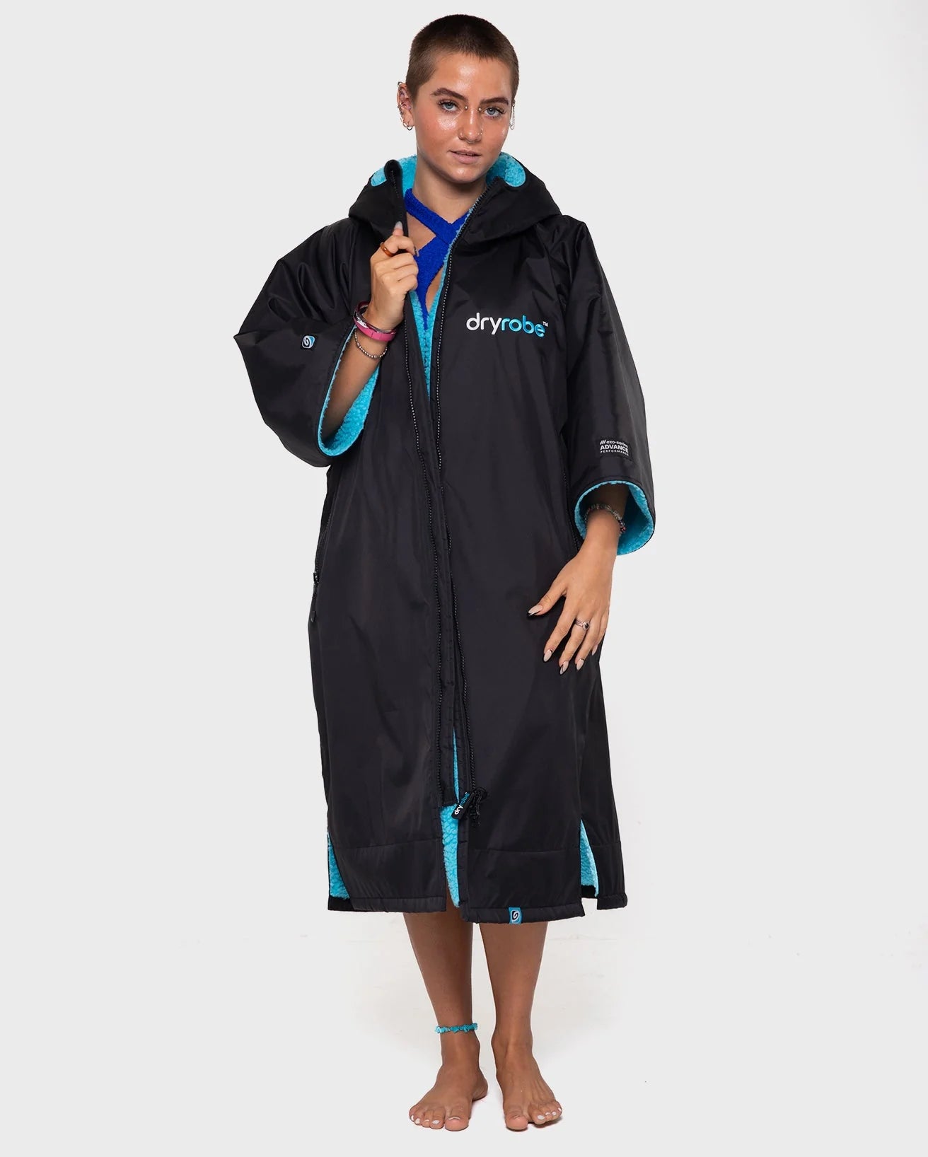Advance Short Sleeve Changing Robe | Dryrobe | Portwest - The Outdoor Shop