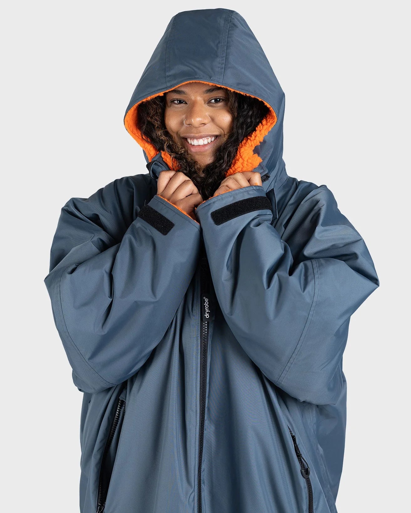 Advance Long Sleeve Changing Robe | Dryrobe | Portwest - The Outdoor Shop