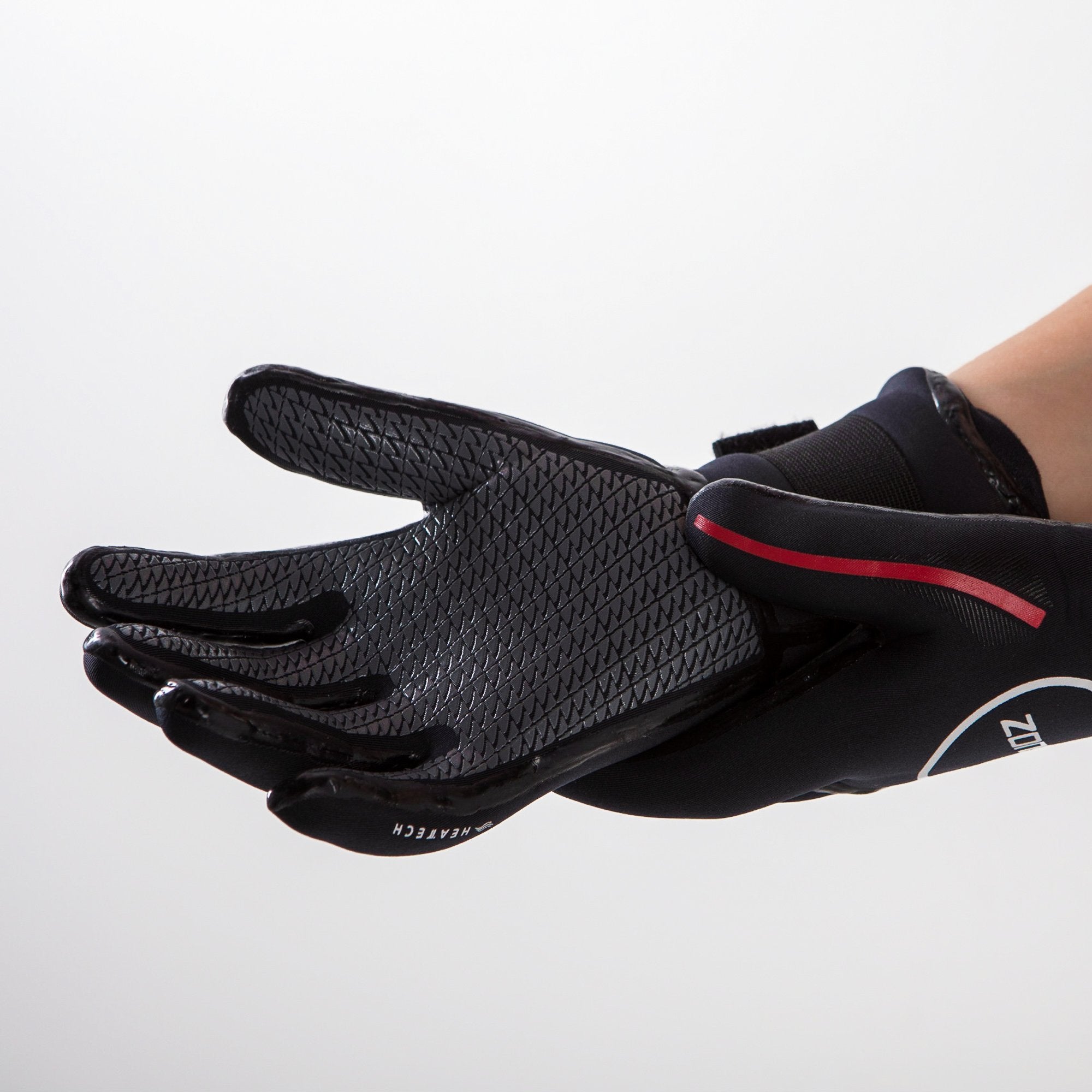 ZONE HEAT TECH SWIM GLOVES | Zone 3 | Portwest Ireland