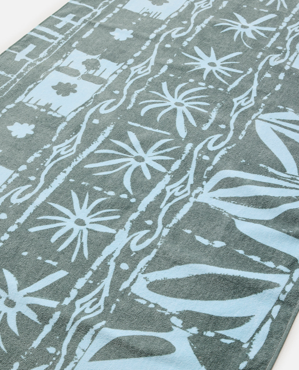 Rip Curl Sunstash Beach Towel | RIPCURL | Portwest - The Outdoor Shop