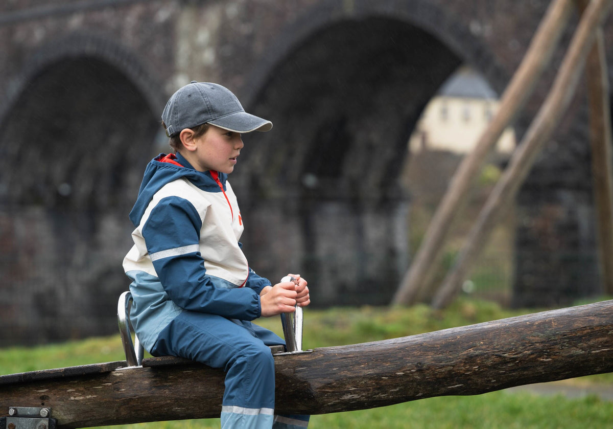 Portwest Kid's Eber Rain Jacket | Portwest | Portwest - The Outdoor Shop