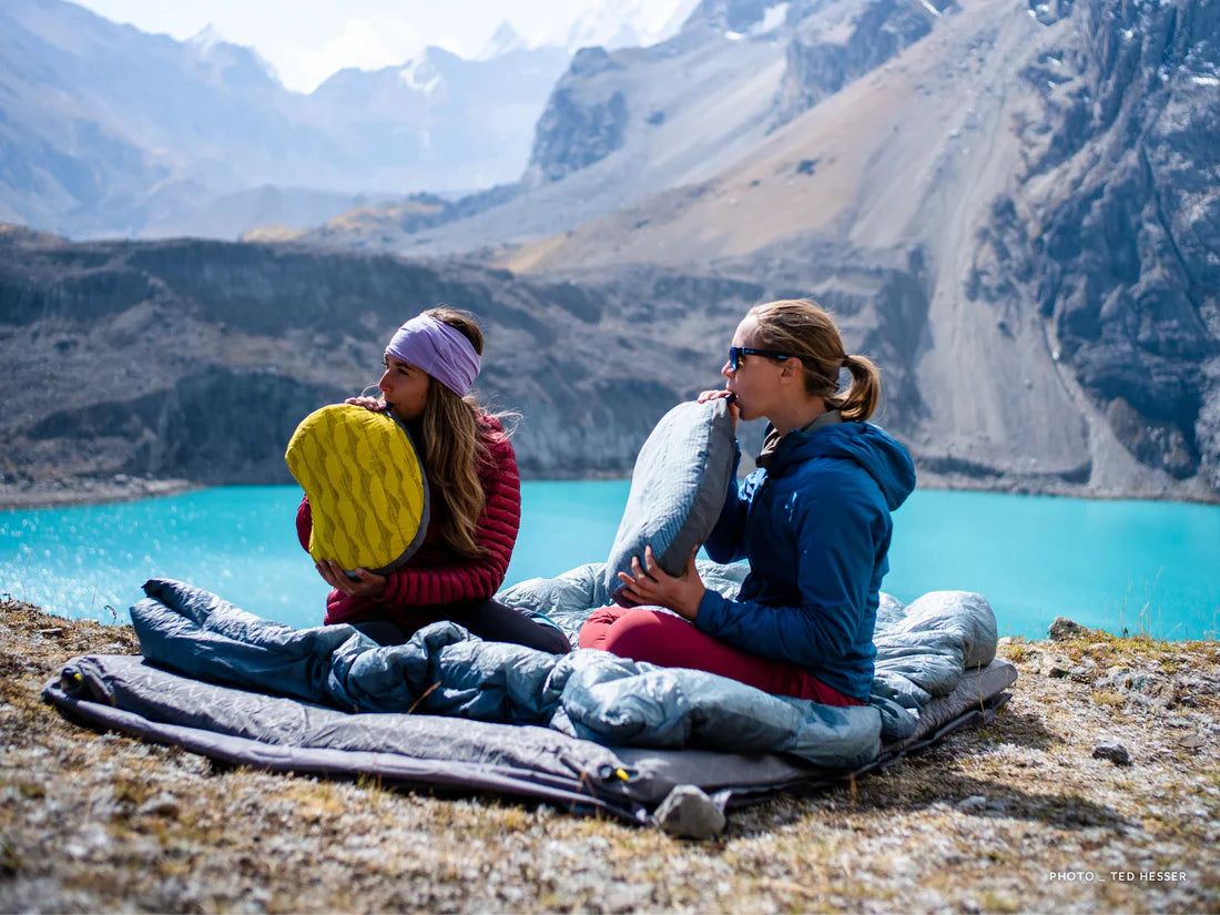 Therm-a-Rest Air Head Pillow | Therm-A-Rest | Portwest - The Outdoor Shop