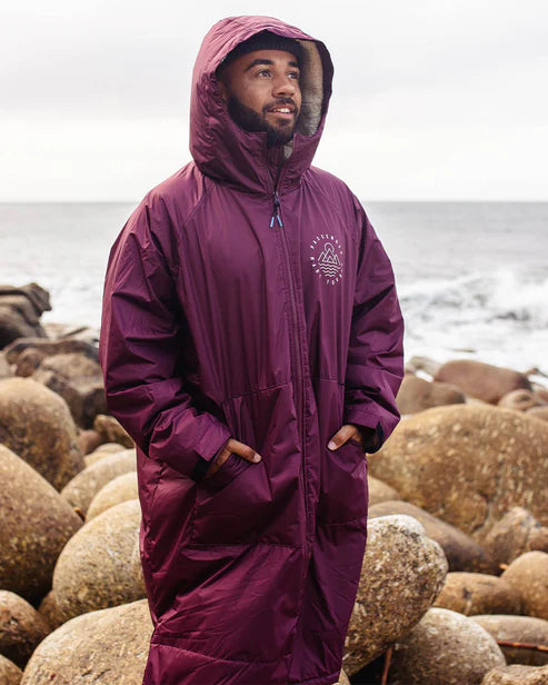 Escapism Recycled Sherpa Lined Changing Robe | Passenger | Portwest - The Outdoor Shop