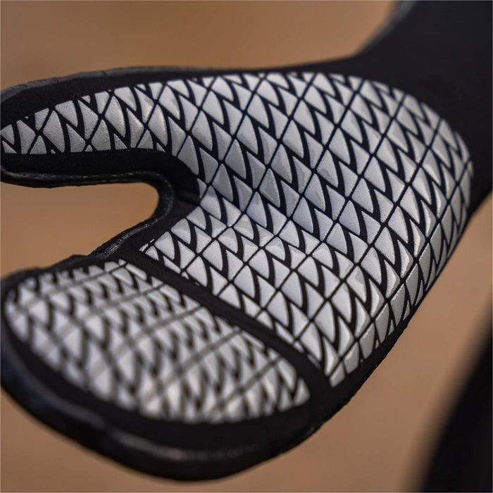 ZONE3 Thermo-Tech Warmth Swim Mitts | Zone 3 | Portwest - The Outdoor Shop