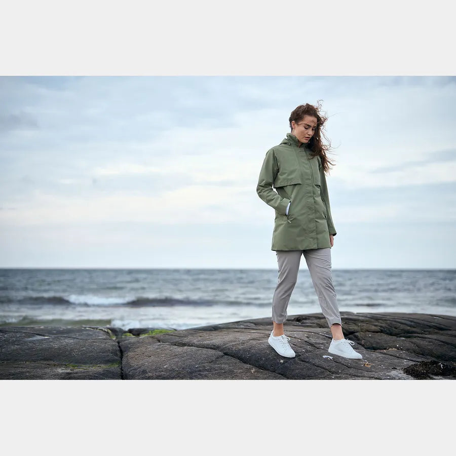 Women’s Lilja Raincoat | Helly Hansen | Portwest - The Outdoor Shop