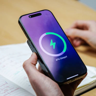 LifeSystems Magnetic Wireless Power Bank | LifeVenture | Portwest - The Outdoor Shop