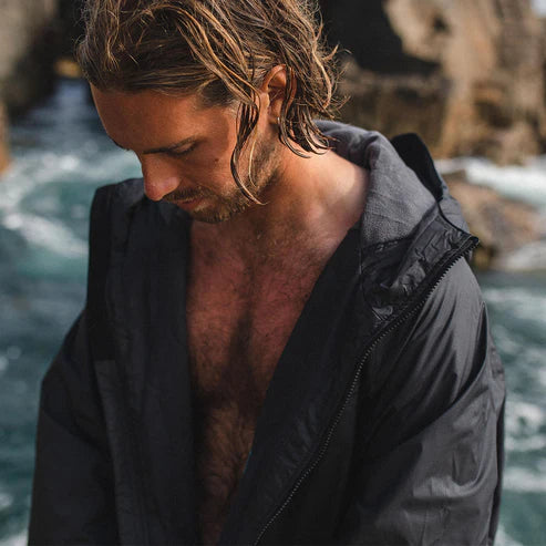 Escapism Recycled Towel Lined Changing Robe | Passenger | Portwest - The Outdoor Shop