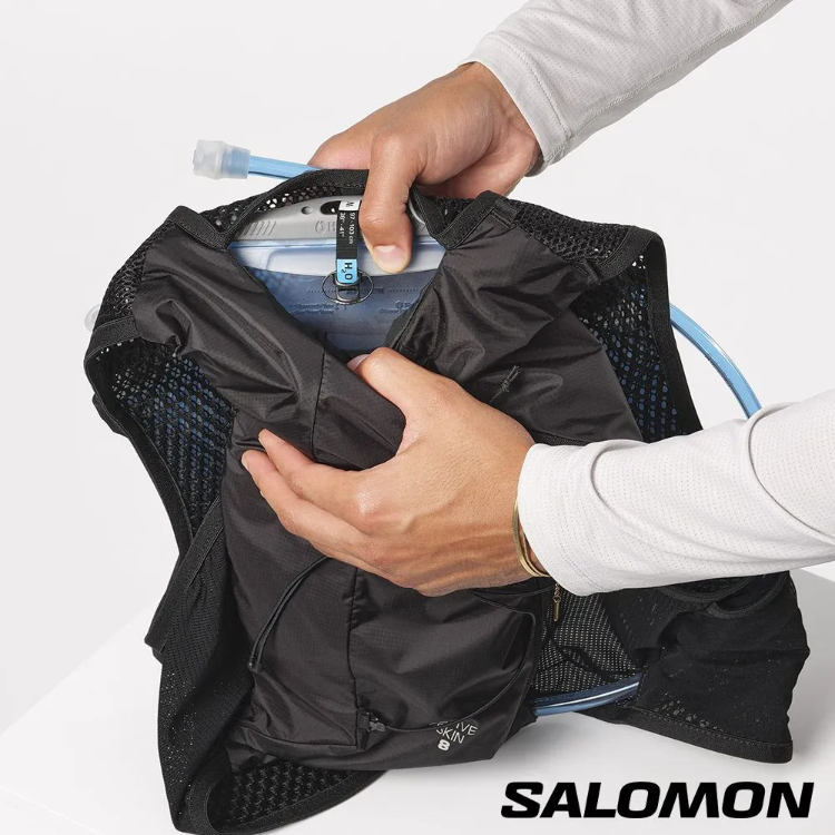 ACTIVE SKIN 8 Unisex Running Vest (with flasks included) | Salomon | Portwest - The Outdoor Shop