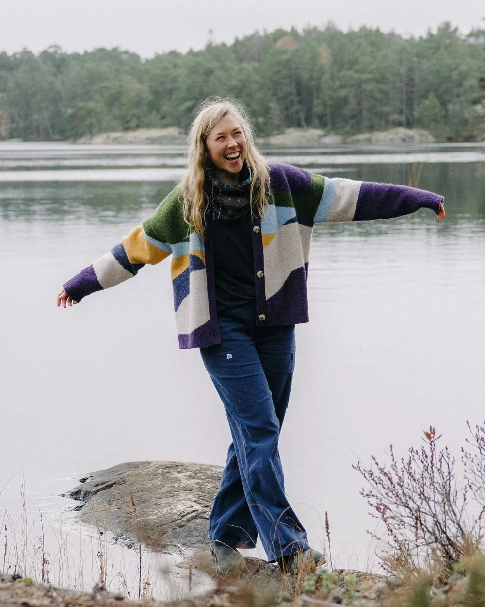 Passenger Women's Scenic Recycled Knitted Cardigan