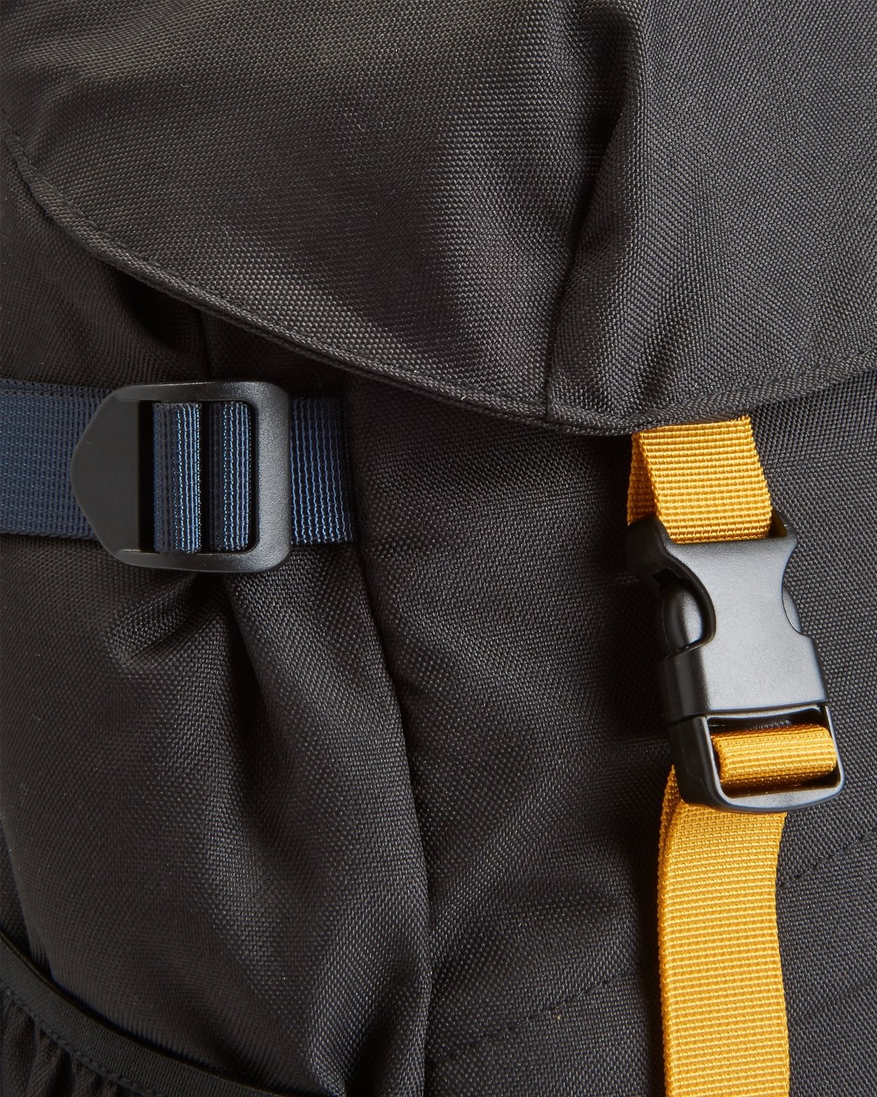 Passenger Boondocker Recycled 26L Backpack