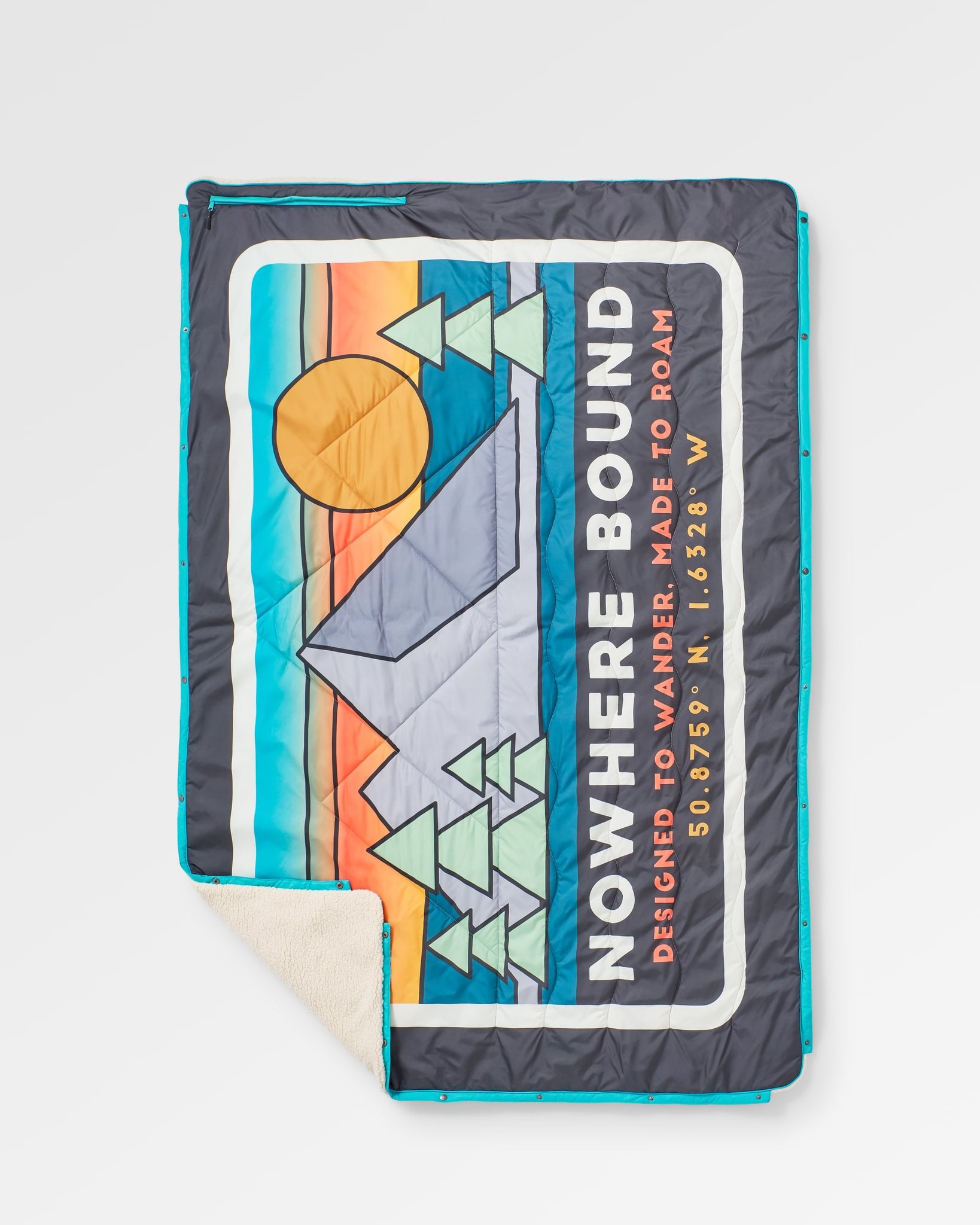 Passenger Cabin Recycled Sherpa Blanket | Passenger | Portwest - The Outdoor Shop