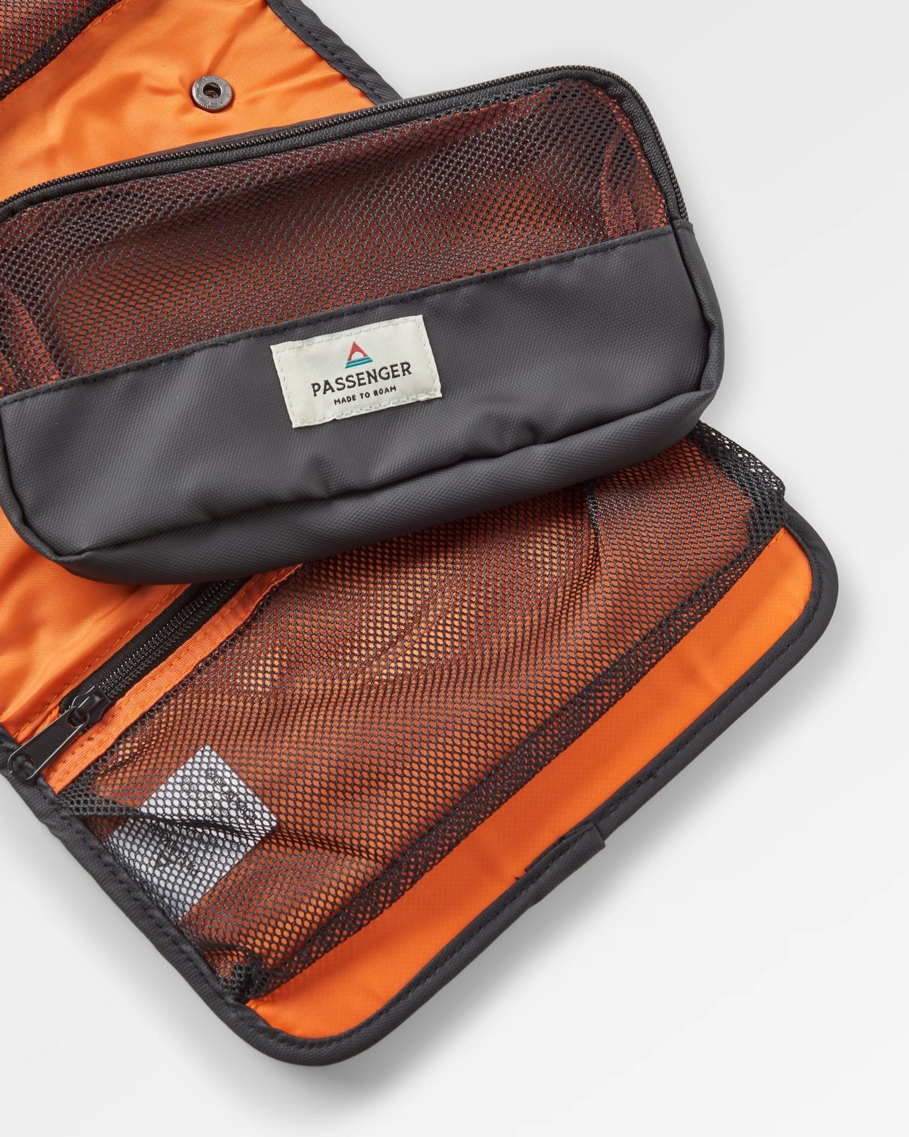 Passenger Drop Recycled Wash Kit | Passenger | Portwest - The Outdoor Shop