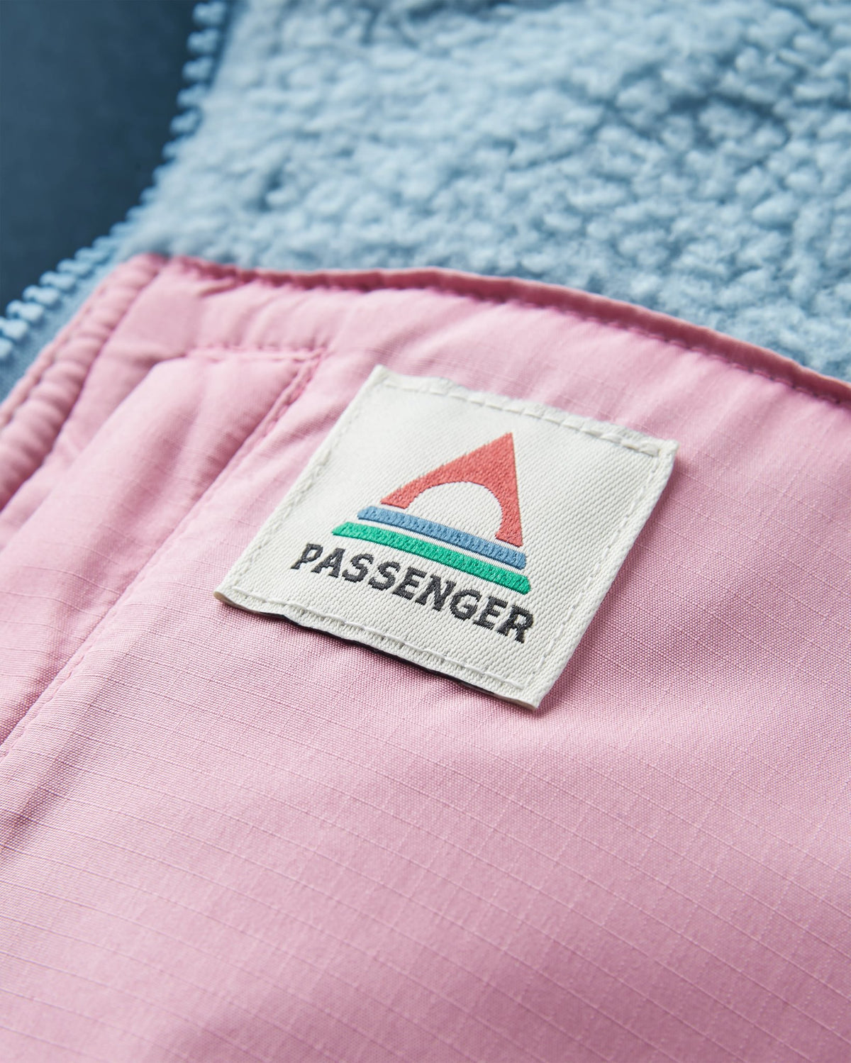 Passenger Women's Fairbanks Sherpa Gilet