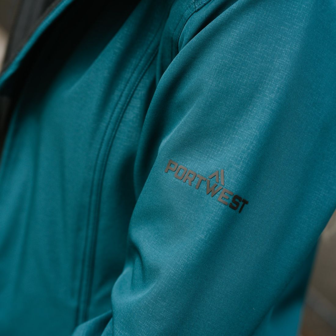 Portwest Women’s Olga Rain Jacket | Portwest | Portwest - The Outdoor Shop