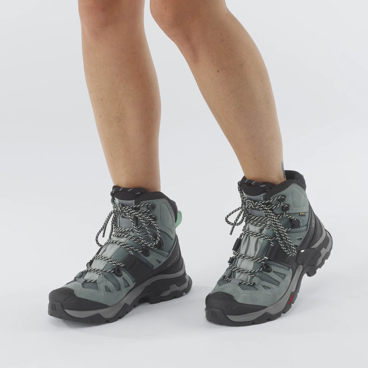 Salomon Women's Quest 4 Gore-Tex Hiking Boots | Salomon | Portwest - The Outdoor Shop