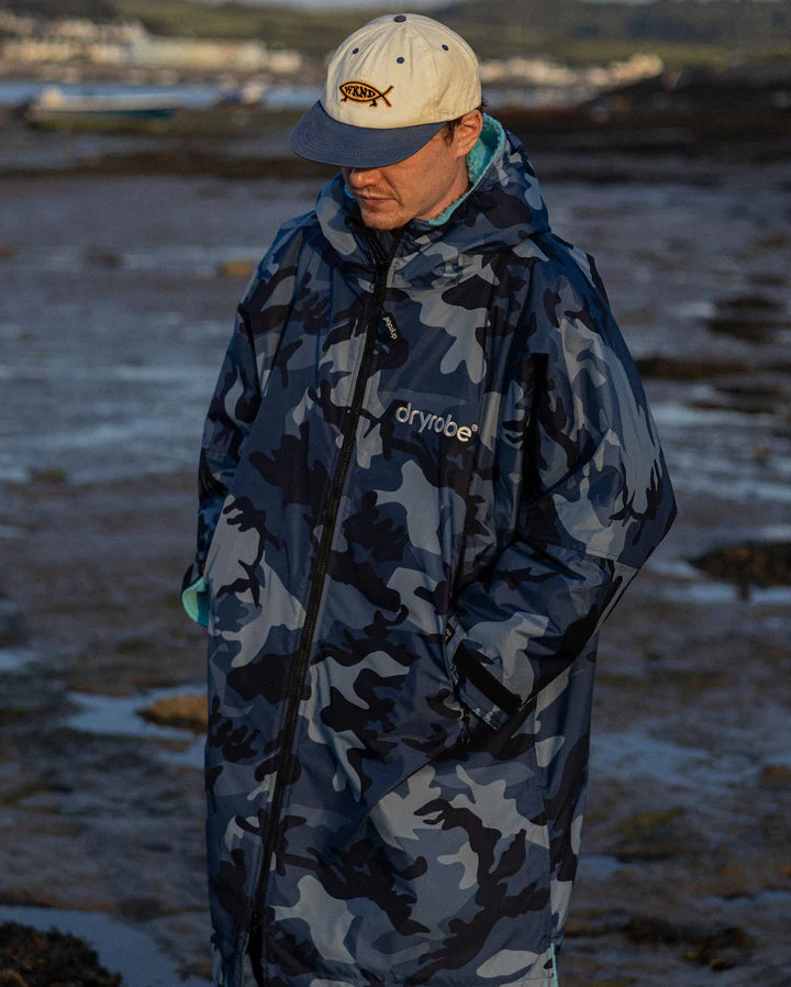 Dryrobe® Advance Changing Robe | Dryrobe | Portwest - The Outdoor Shop