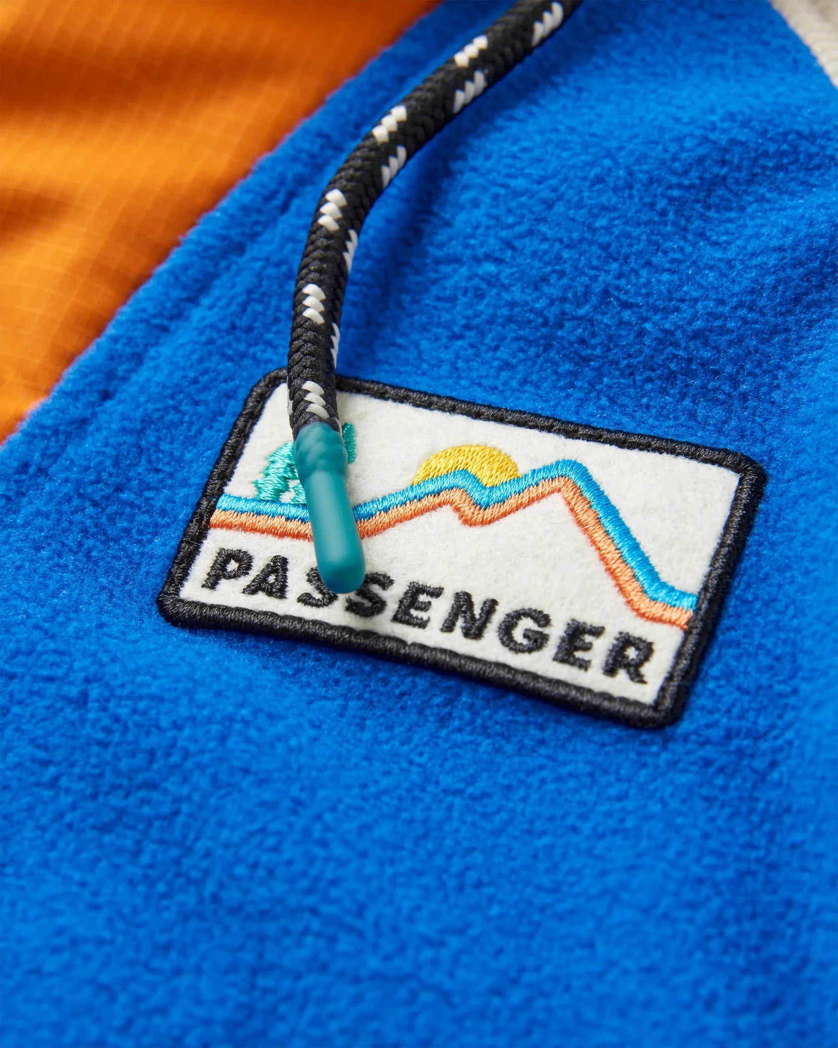 Alexander Recycled Polar Hooded Fleece | Passenger | Portwest - The Outdoor Shop
