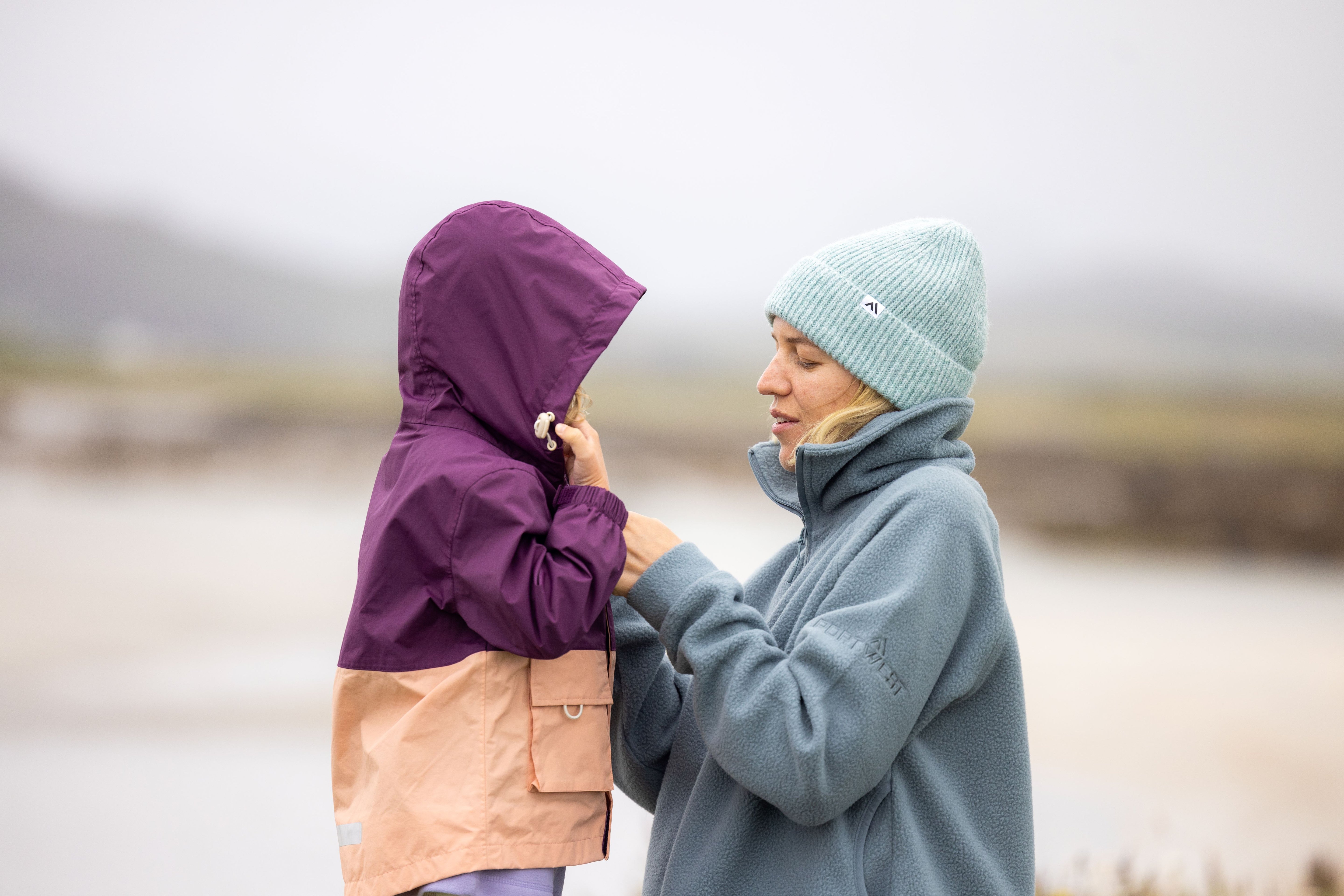 Kid's Delphi Fleece Lined Rain Jacket | Portwest | Portwest - The Outdoor Shop