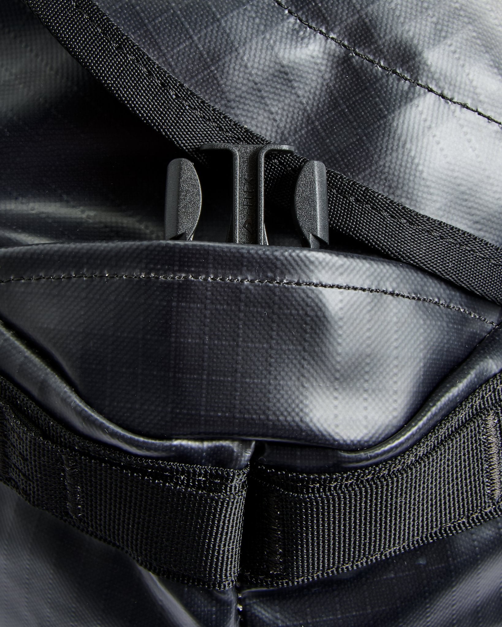 Passenger Roamer 60L Duffel Bag | Passenger | Portwest - The Outdoor Shop