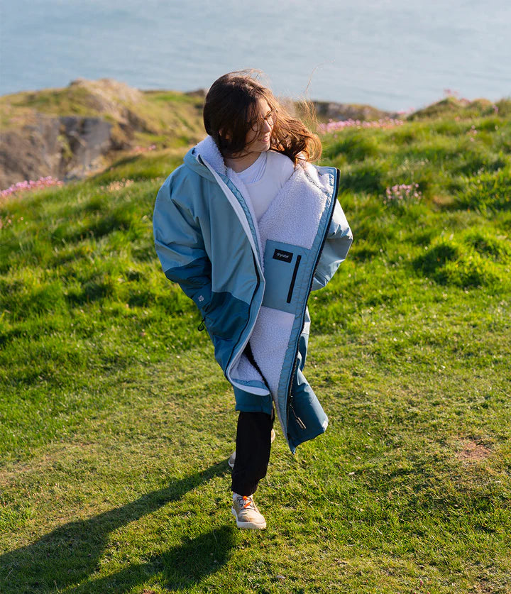 Dryrobe® Advance Kids Long Sleeve Changing Robe | Dryrobe | Portwest - The Outdoor Shop