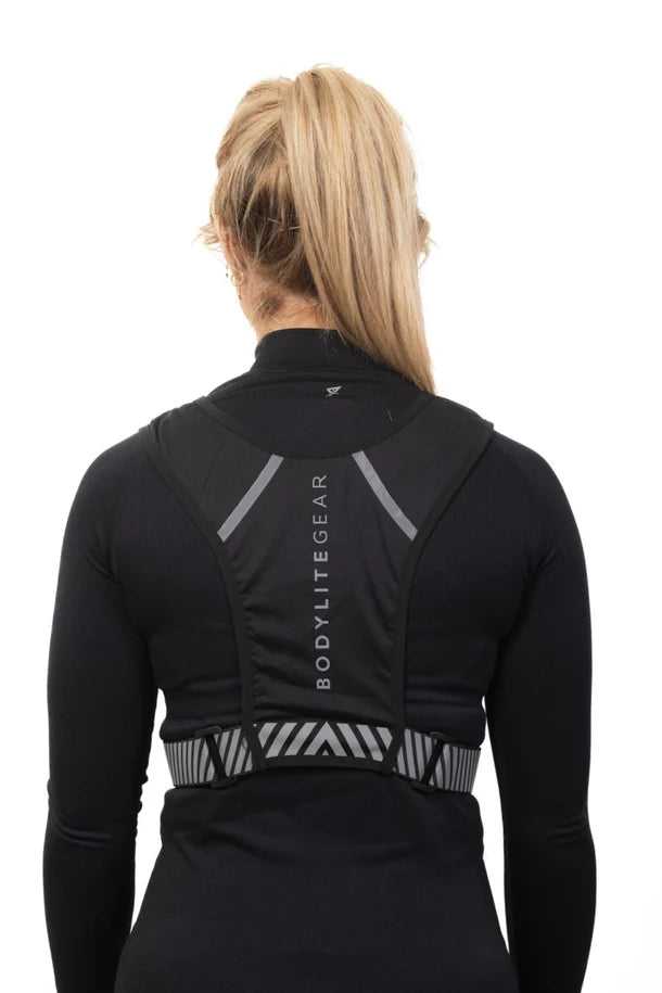 Reflective Phone Holder Vest | BODYLITE | Portwest - The Outdoor Shop