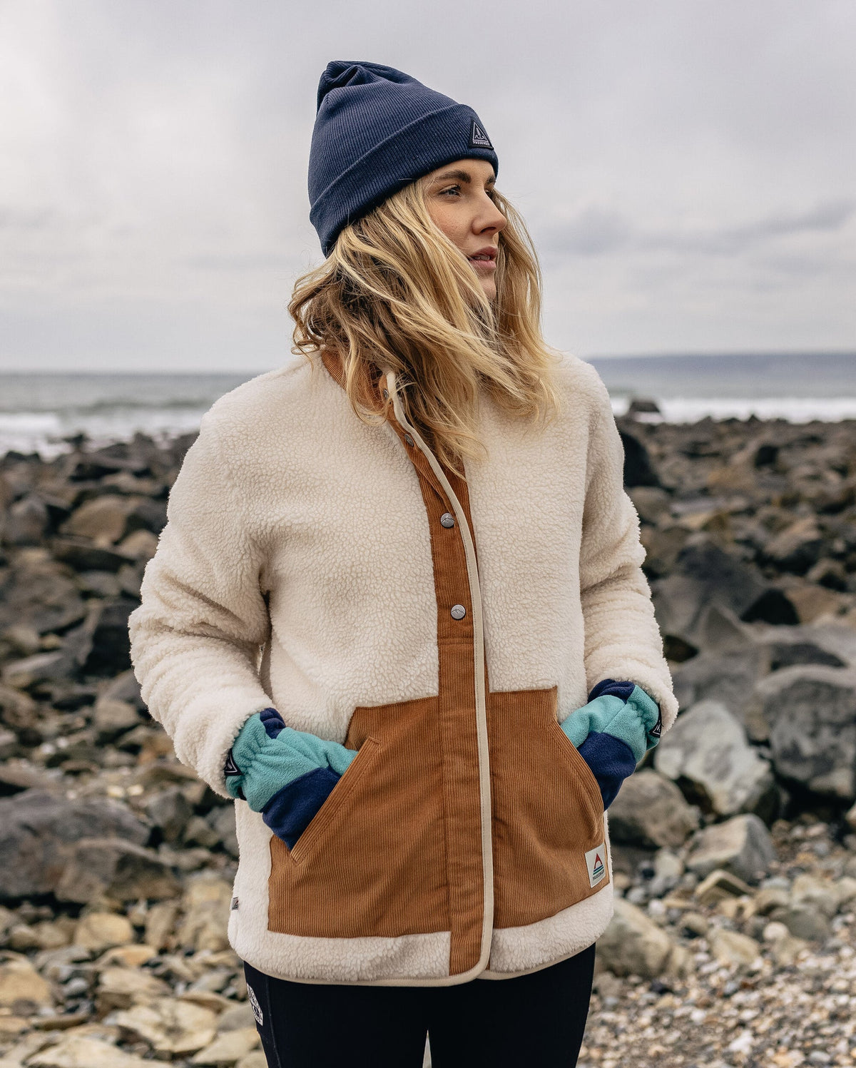 Clover Recycled Cotton-Lined Sherpa Fleece | Passenger | Portwest - The Outdoor Shop