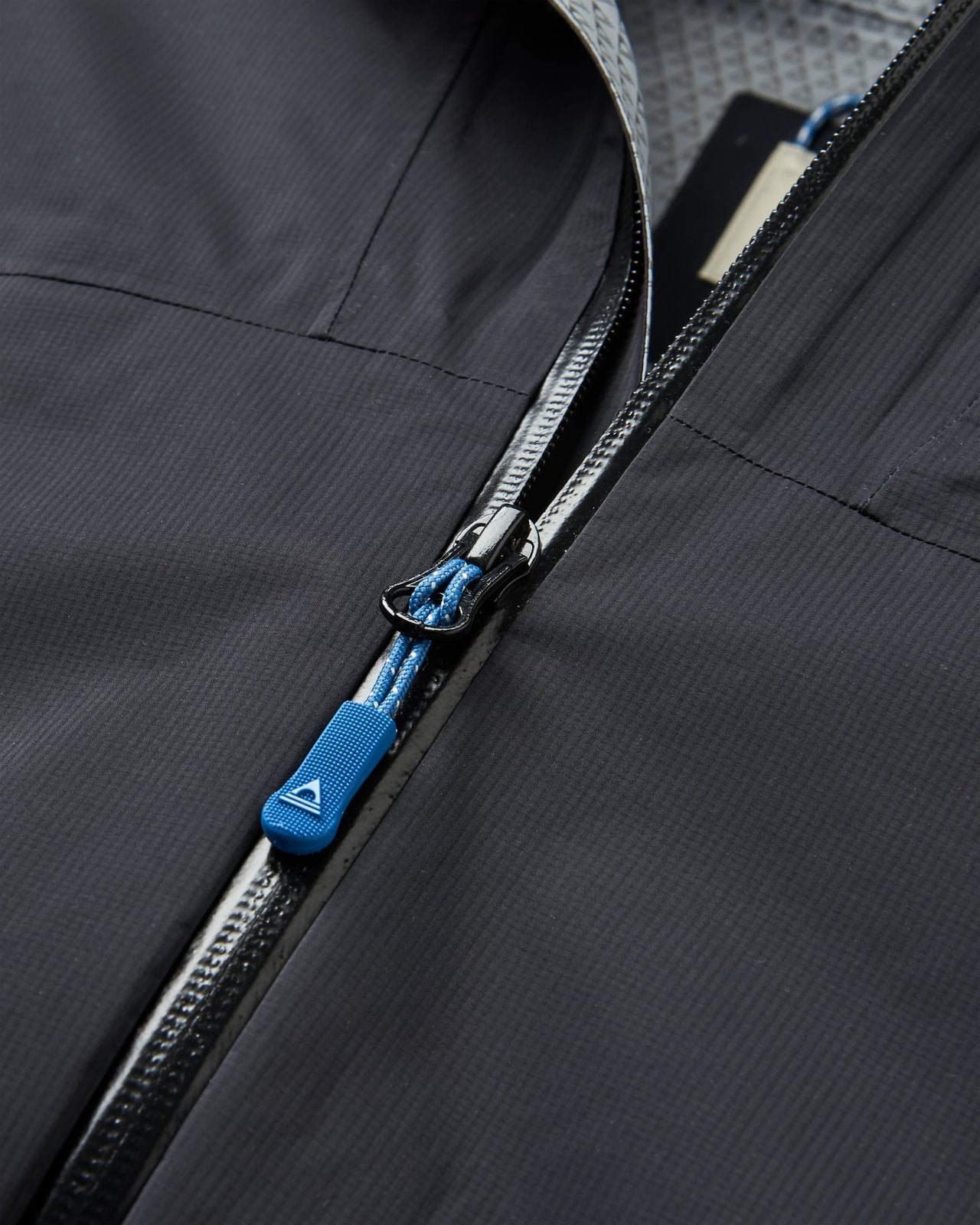 Passenger Trailscape Light Women's Recycled Waterproof Jacket