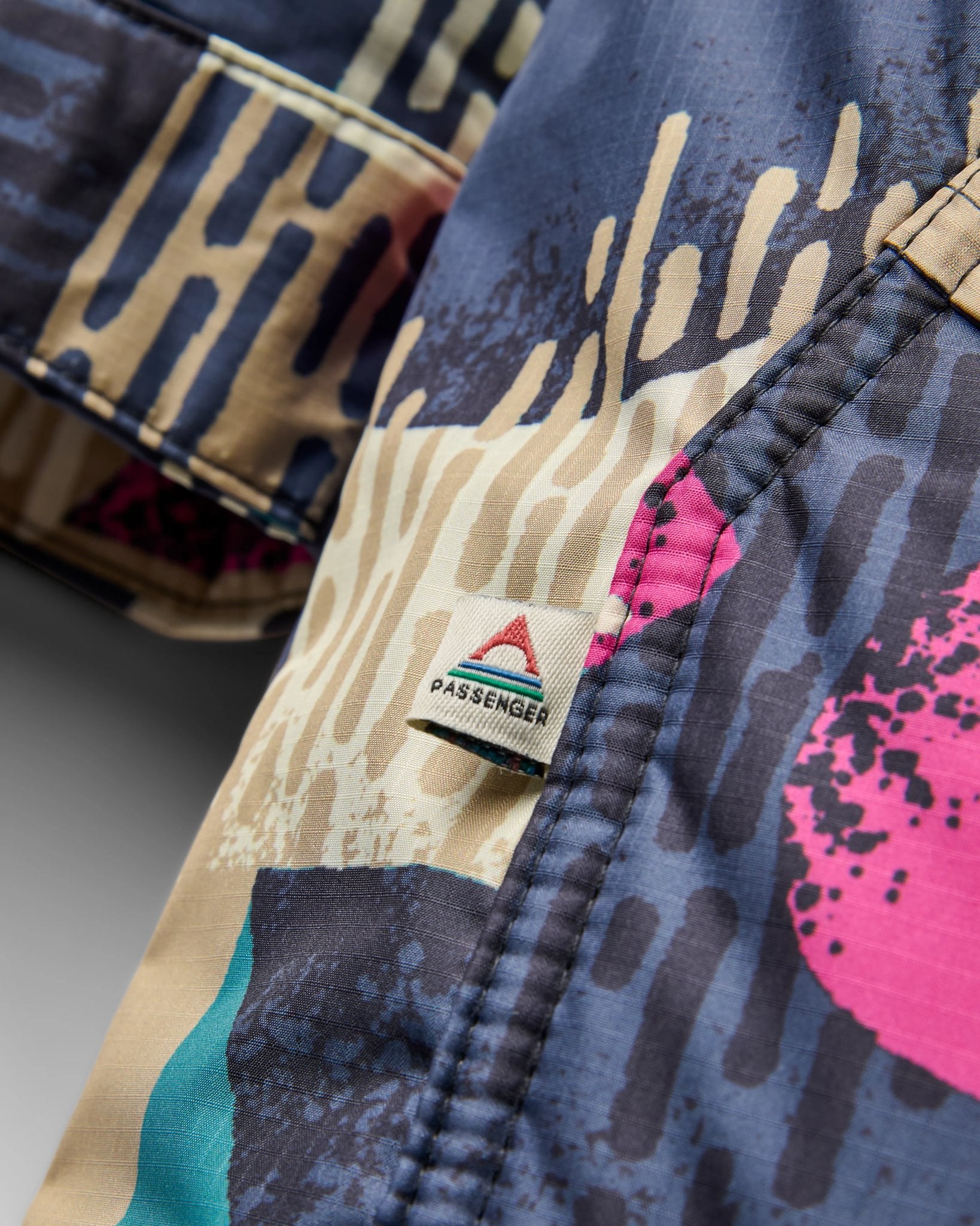 Passenger Waves Recycled Sherpa Lined Changing Robe | Passenger | Portwest - The Outdoor Shop