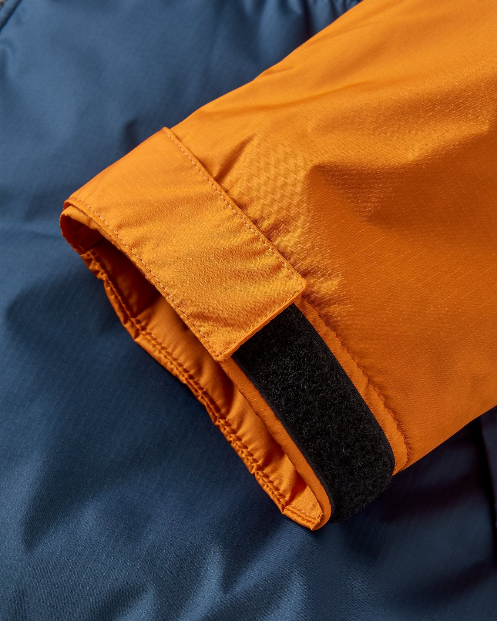 Passenger Waves Recycled Sherpa Lined Changing Robe | Passenger | Portwest - The Outdoor Shop