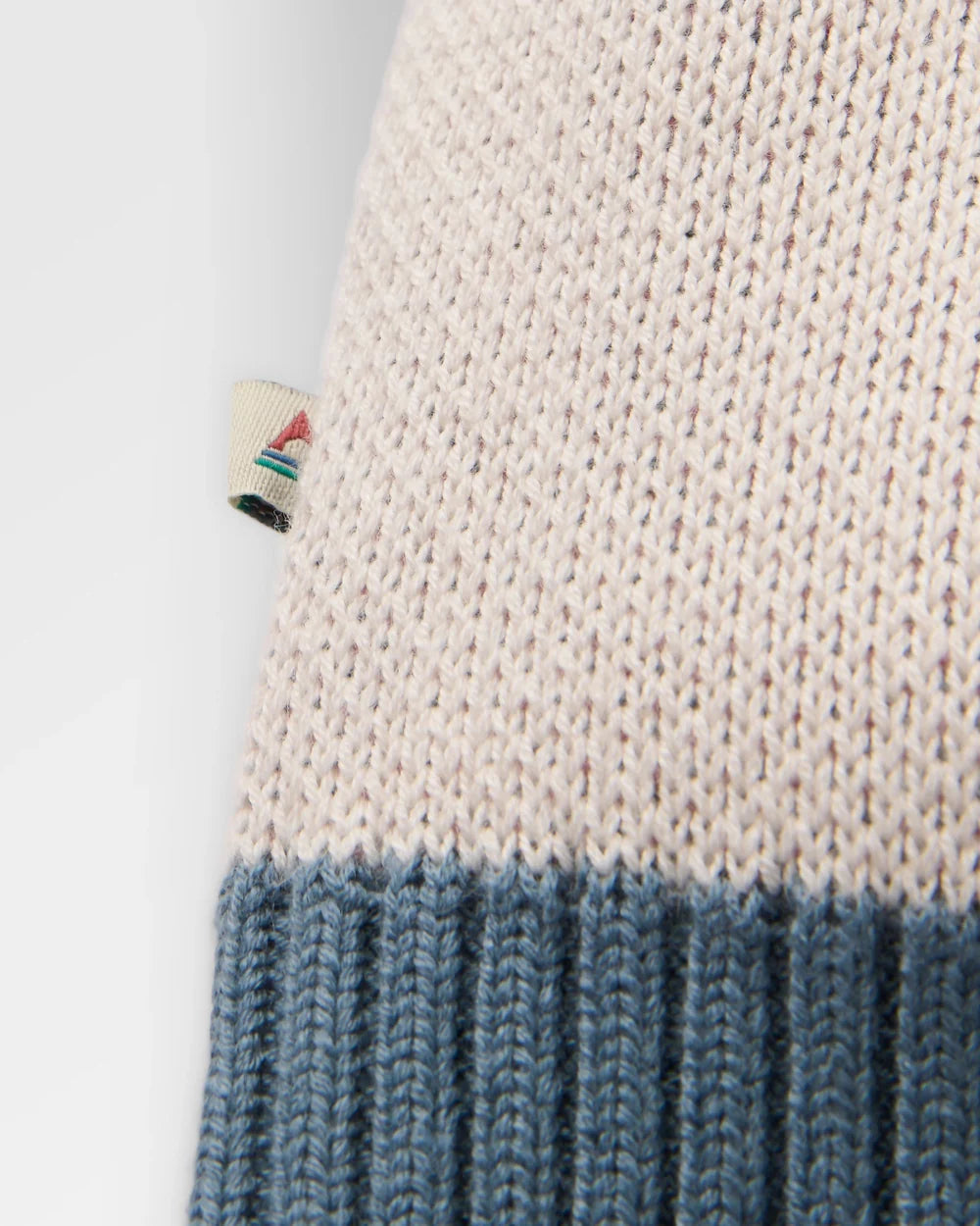 Passenger Women's Scenic Recycled Knitted Cardigan