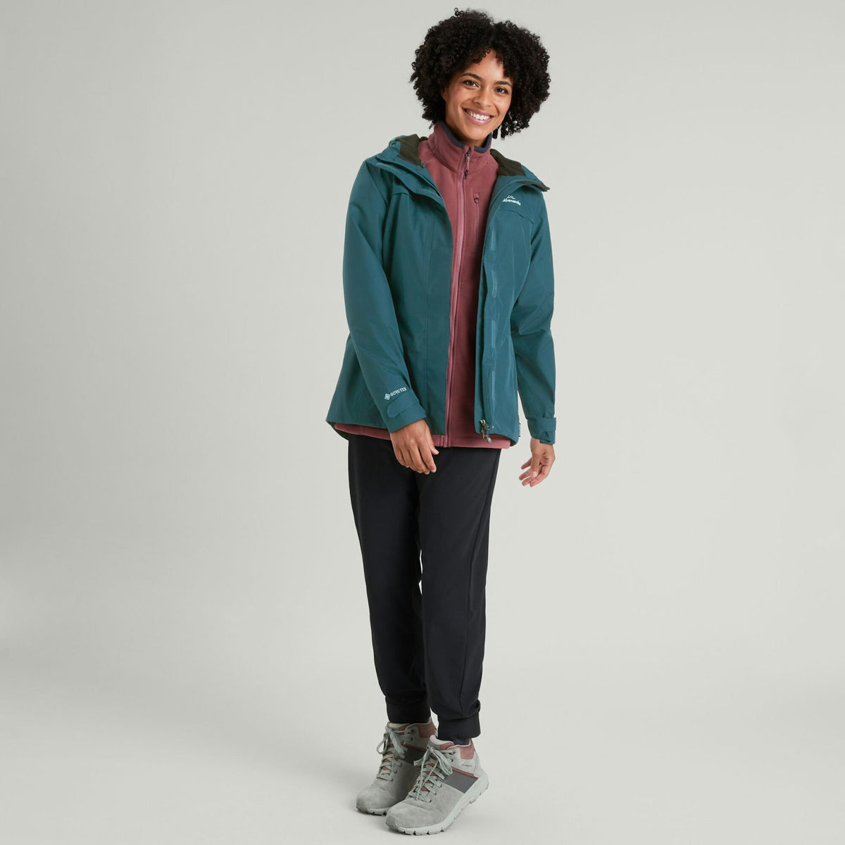Women's Bealey GORE-TEX® Rain Jacket | Kathmandu | Portwest - The Outdoor Shop