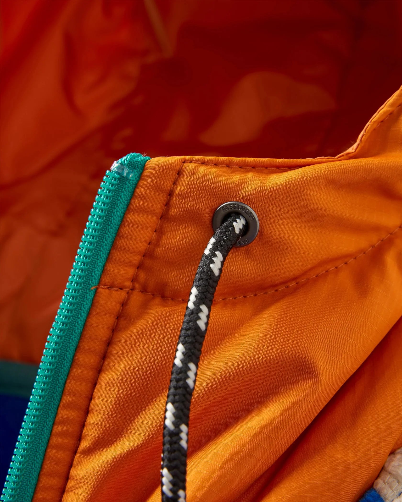 Alexander Recycled Polar Hooded Fleece | Passenger | Portwest - The Outdoor Shop