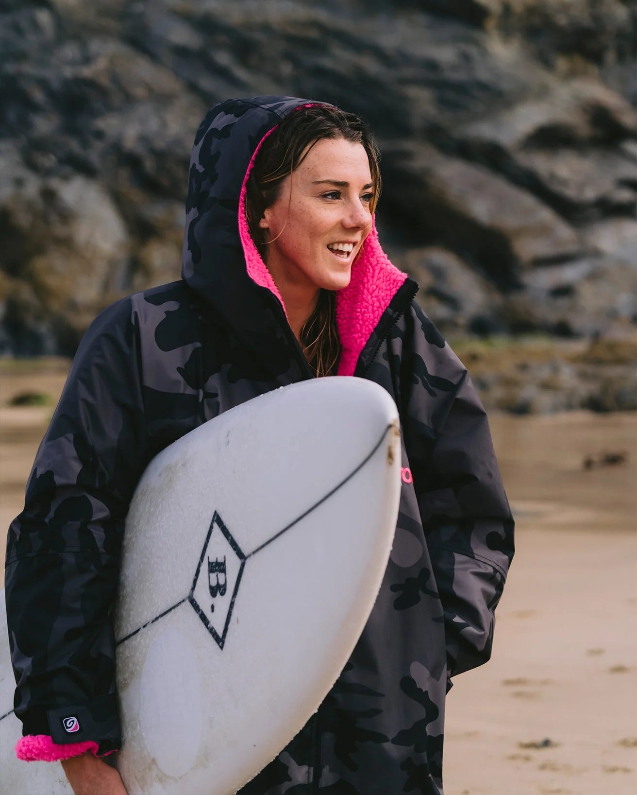 Advance Long Sleeve Changing Robe | Dryrobe | Portwest - The Outdoor Shop