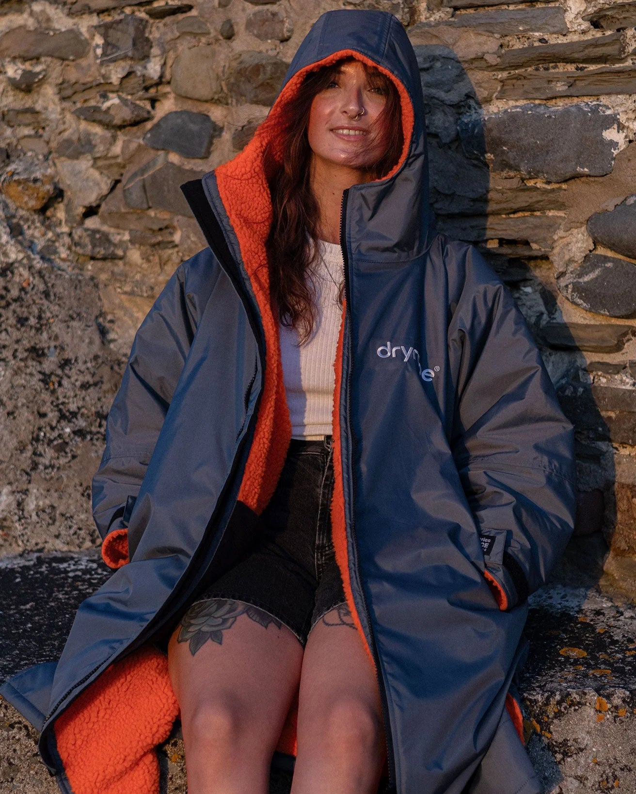 Advance Long Sleeve Changing Robe | Dryrobe | Portwest - The Outdoor Shop