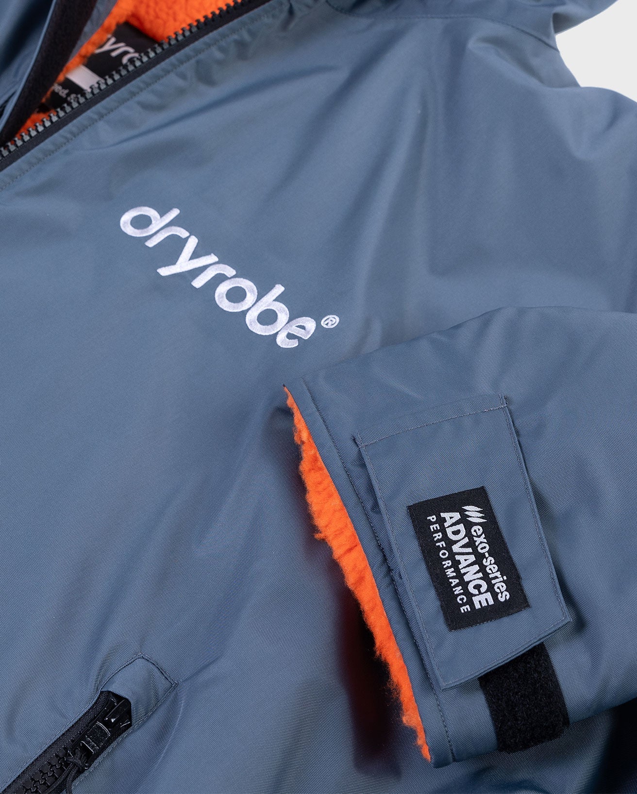 Advance Long Sleeve Changing Robe | Dryrobe | Portwest - The Outdoor Shop