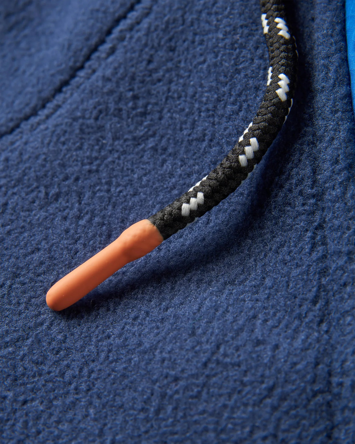 Woodland Hooded 1/2 Zip Recycled Polar Fleece | Passenger | Portwest - The Outdoor Shop