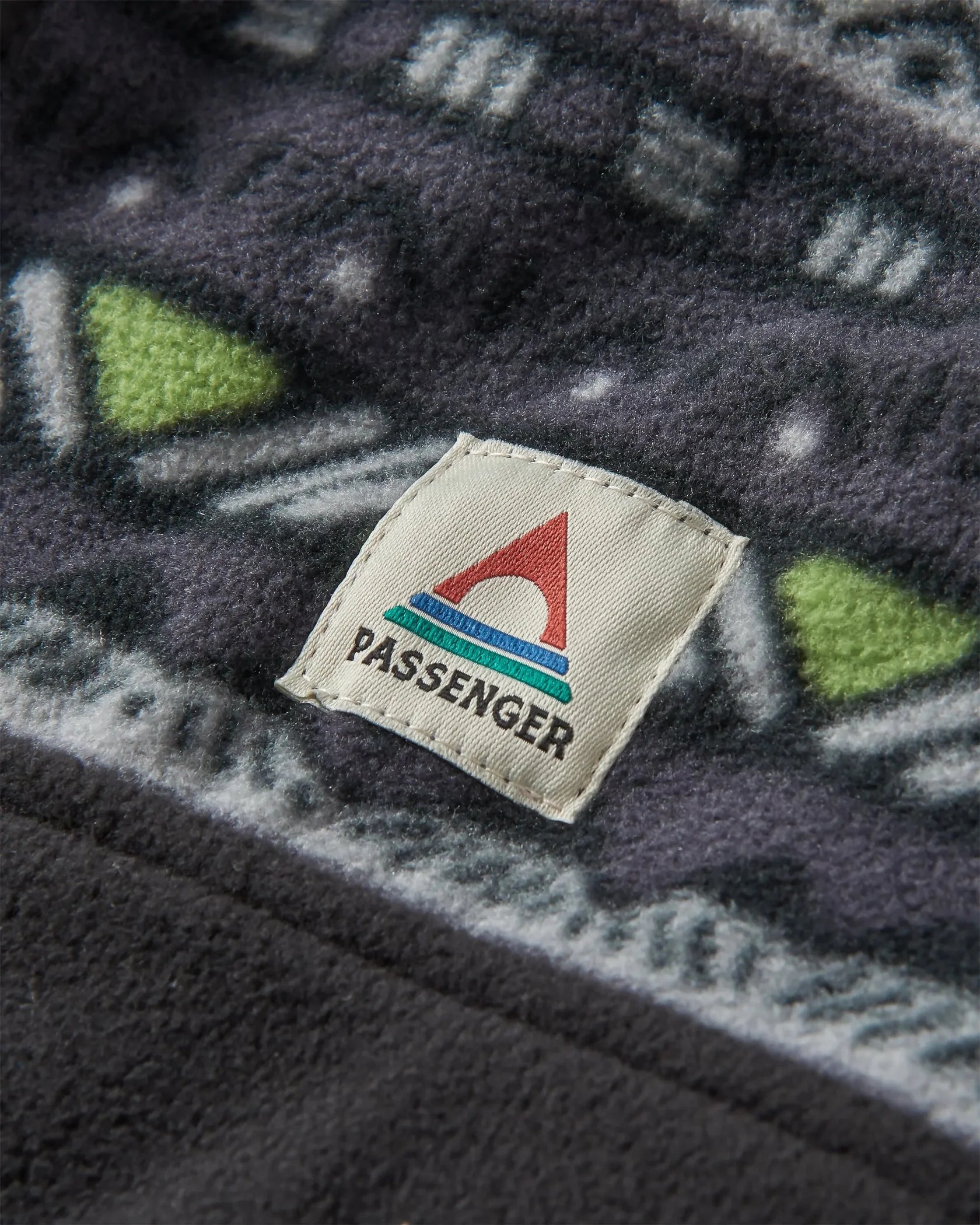 Set Off Recycled Polar 1/4 Zip Fleece | Passenger | Portwest - The Outdoor Shop