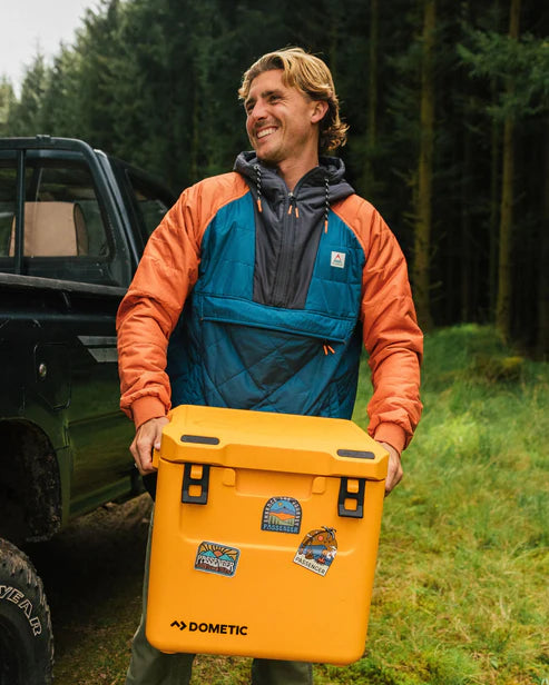 Oceanic Recycled Insulated 1/2 Zip Jacket | Passenger | Portwest - The Outdoor Shop