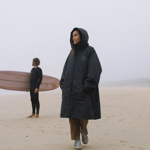 Escapism Recycled Towel Lined Changing Robe | Passenger | Portwest - The Outdoor Shop