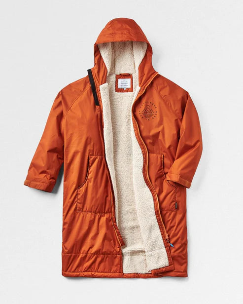Escapism Recycled Sherpa Lined Changing Robe | Passenger | Portwest - The Outdoor Shop