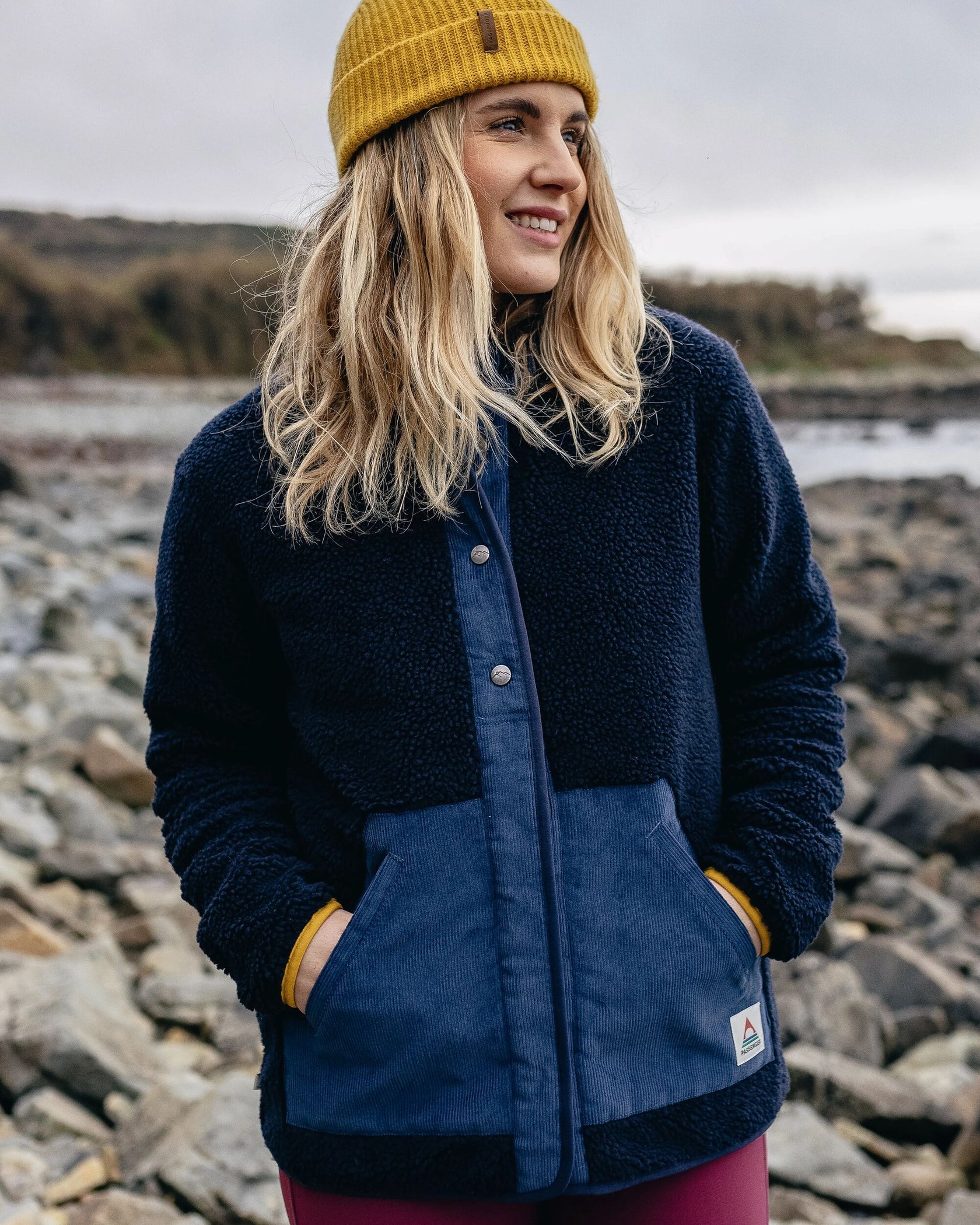Clover Recycled Cotton-Lined Sherpa Fleece | Passenger | Portwest - The Outdoor Shop