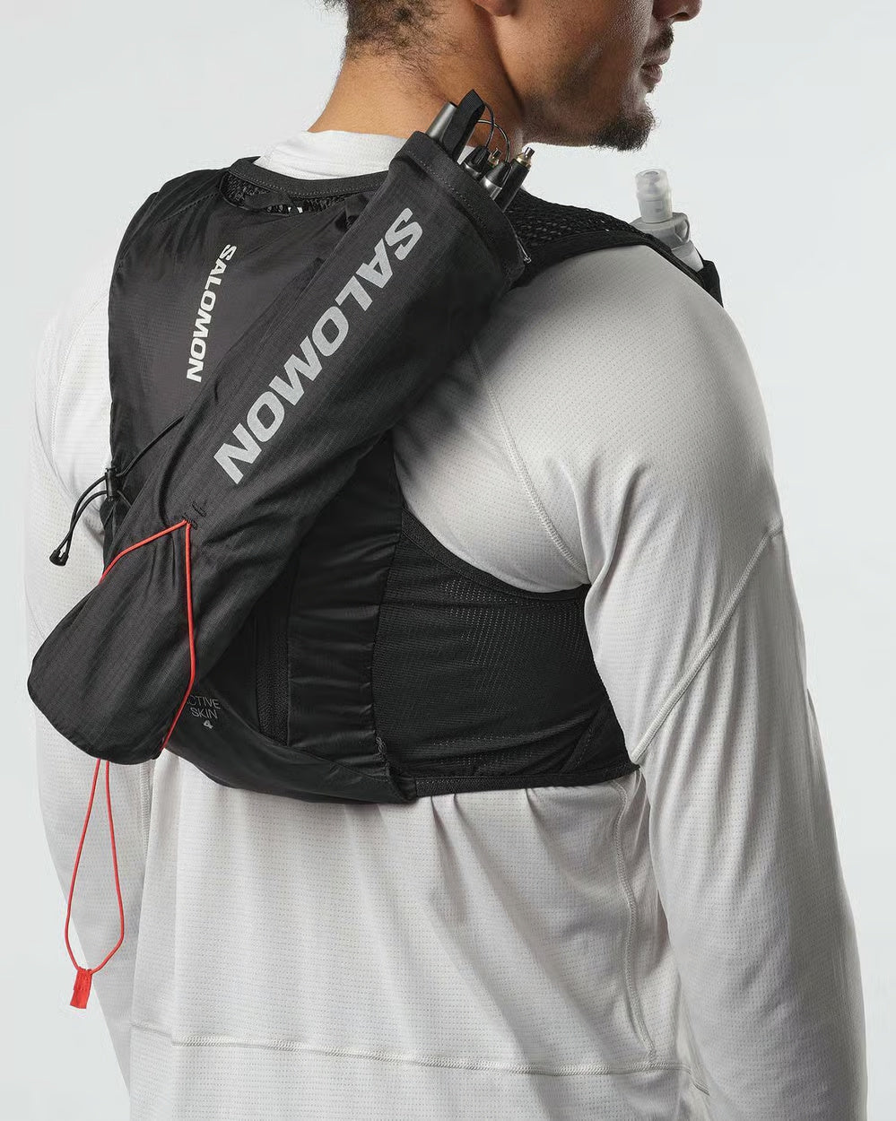 Salomon ACTIVE SKIN 4 Unisex Running Hydration Vest (with flasks included) | Salomon | Portwest - The Outdoor Shop