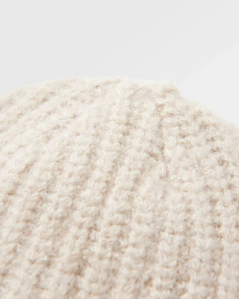Redwood Fleece Lined Recycled Beanie | Passenger | Portwest - The Outdoor Shop